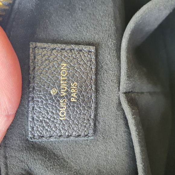 Louis Vuitton Surene MM Empriente Noir - Picture 13 of 17